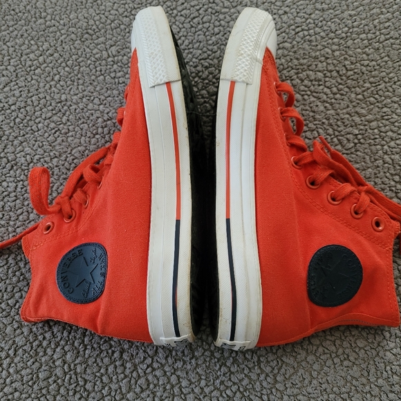Converse Chuck Taylor All-Star Shield Hi-Tops - Picture 5 of 12